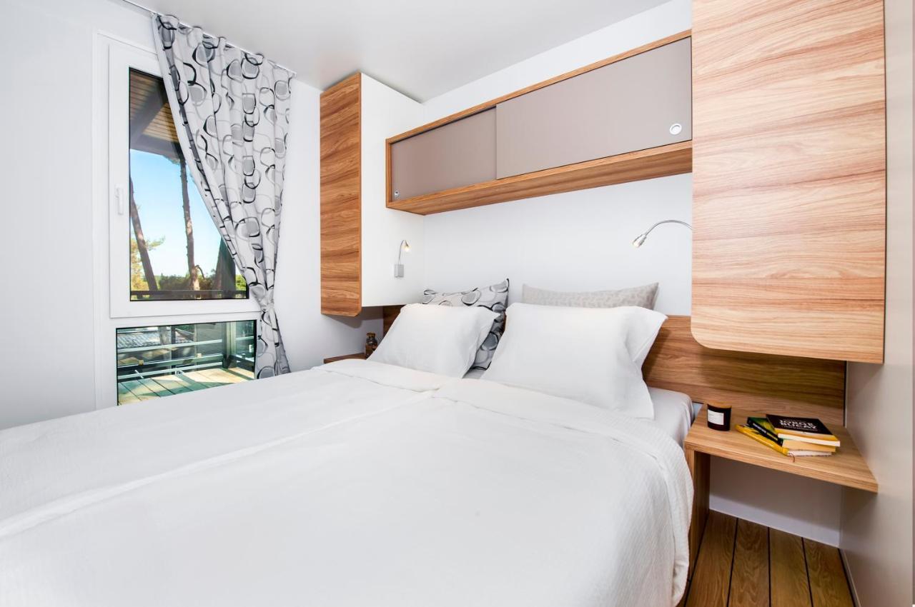 Pineta Mobile Home In Porton Biondi Camp Rovinj Exterior foto
