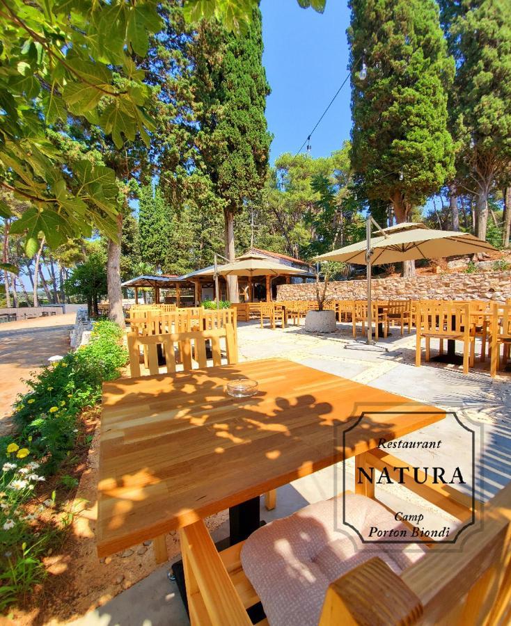 Pineta Mobile Home In Porton Biondi Camp Rovinj Exterior foto